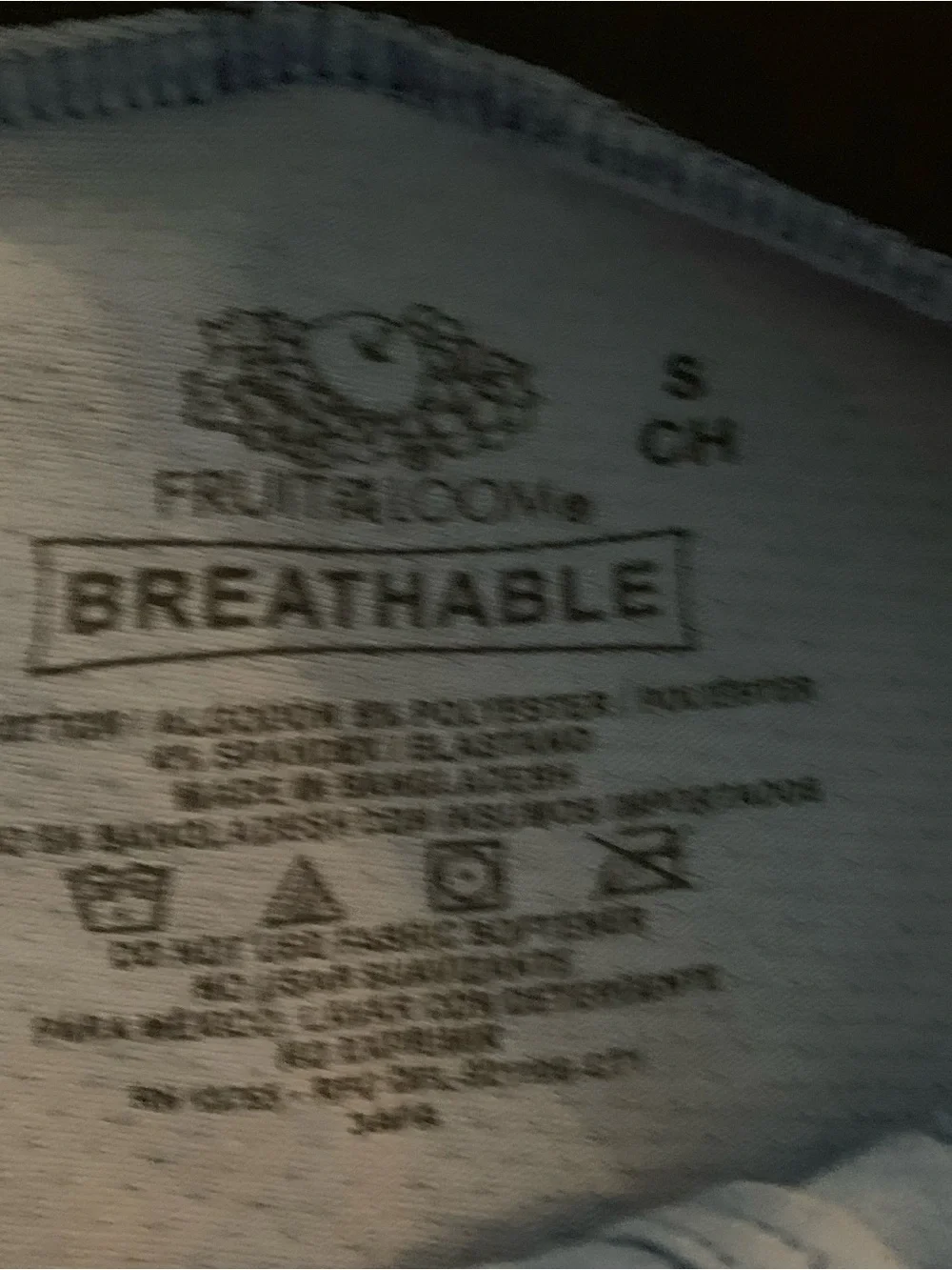 3 pairs of Fruit of the Loom and Primark boxers size S
